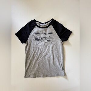 ✨Women’s baseball graphic baby tee✨